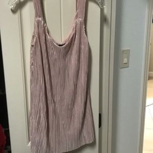 ⭐️🎉NWT Long Tall Sally Shimmer Pink Top⭐️🎉